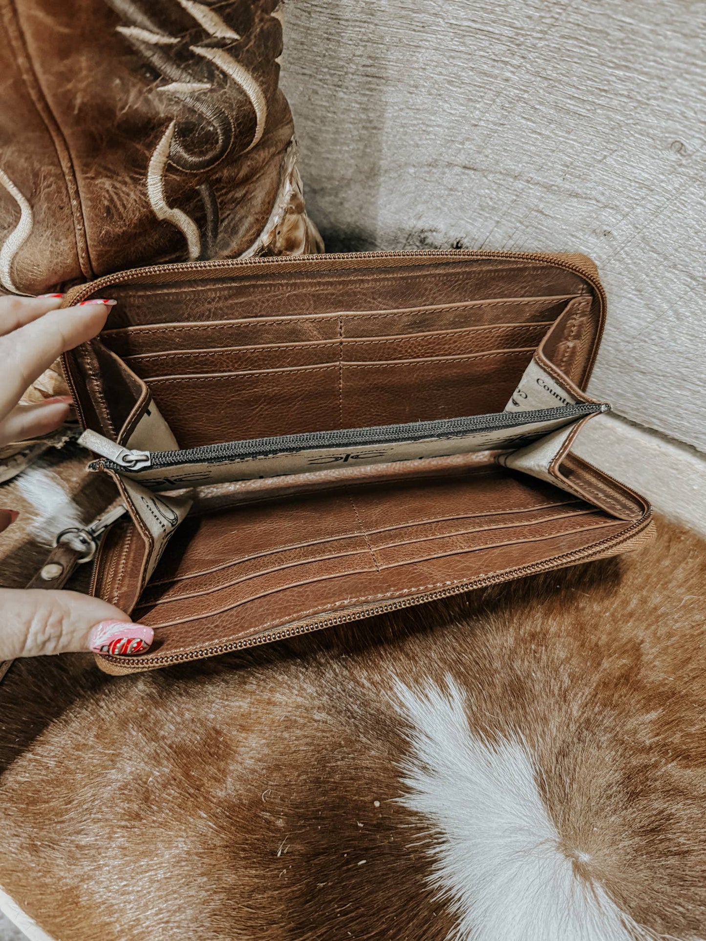 Checkered Cowhide Womens Wallet Wristlet Trendy