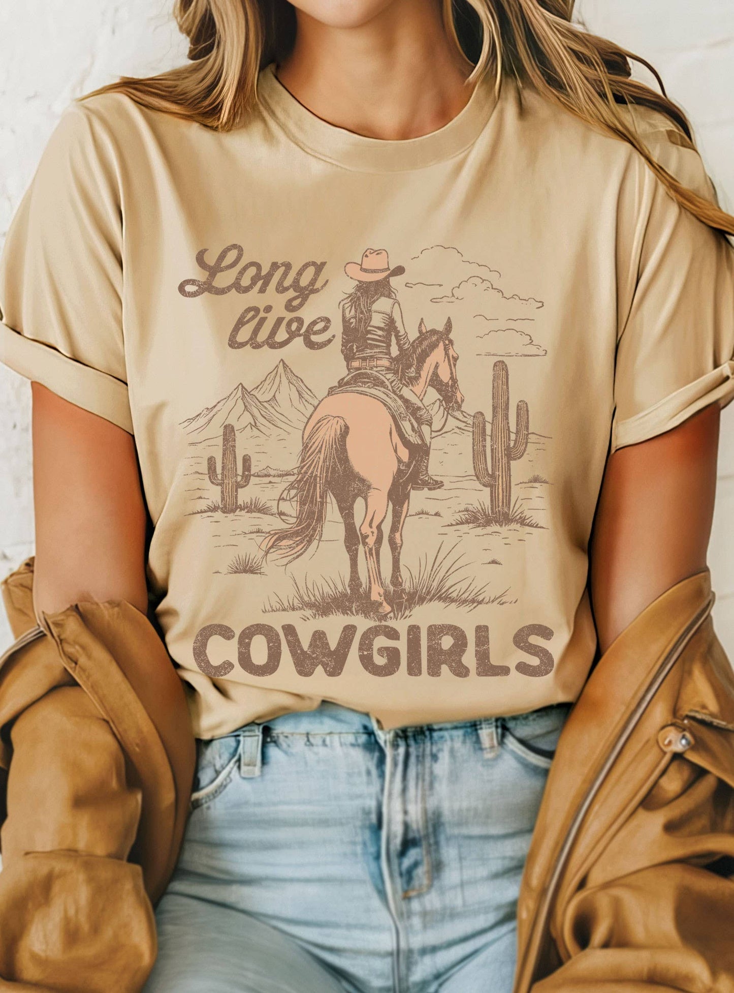 LONG LIVE COWGIRLS GRAPHIC TSHIRTS