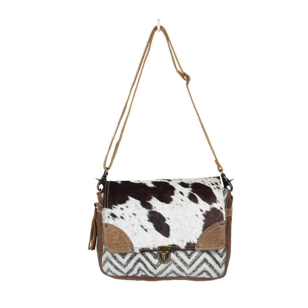 Myra Pearl Fusion Messenger Bag