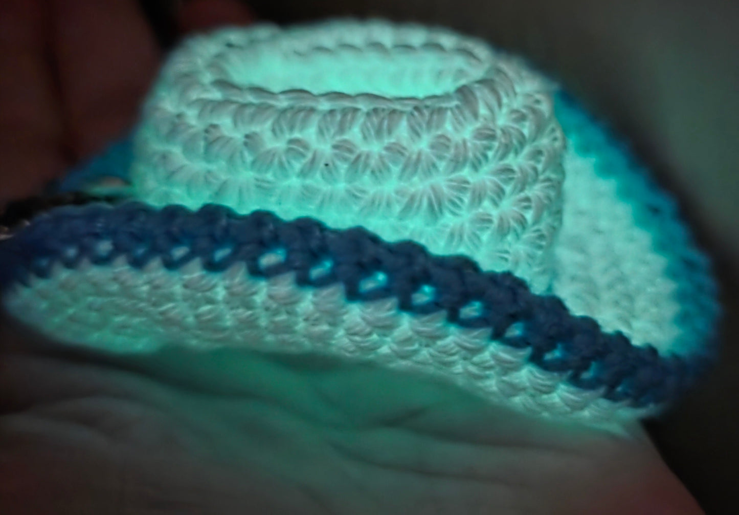 GLOW IN THE DARK HANDMADE CROCHET COWBOYHAT KEY CHAIN BLUE