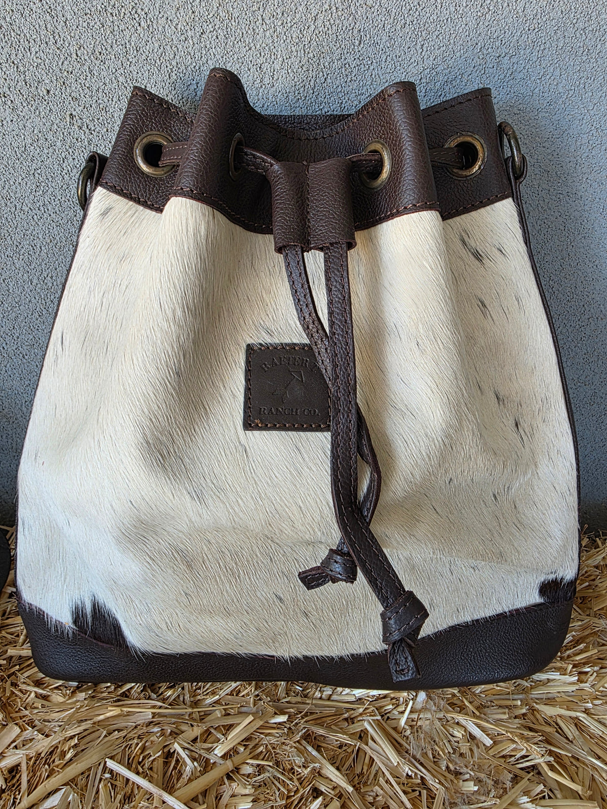 Western Horseshoe Bucket Bag