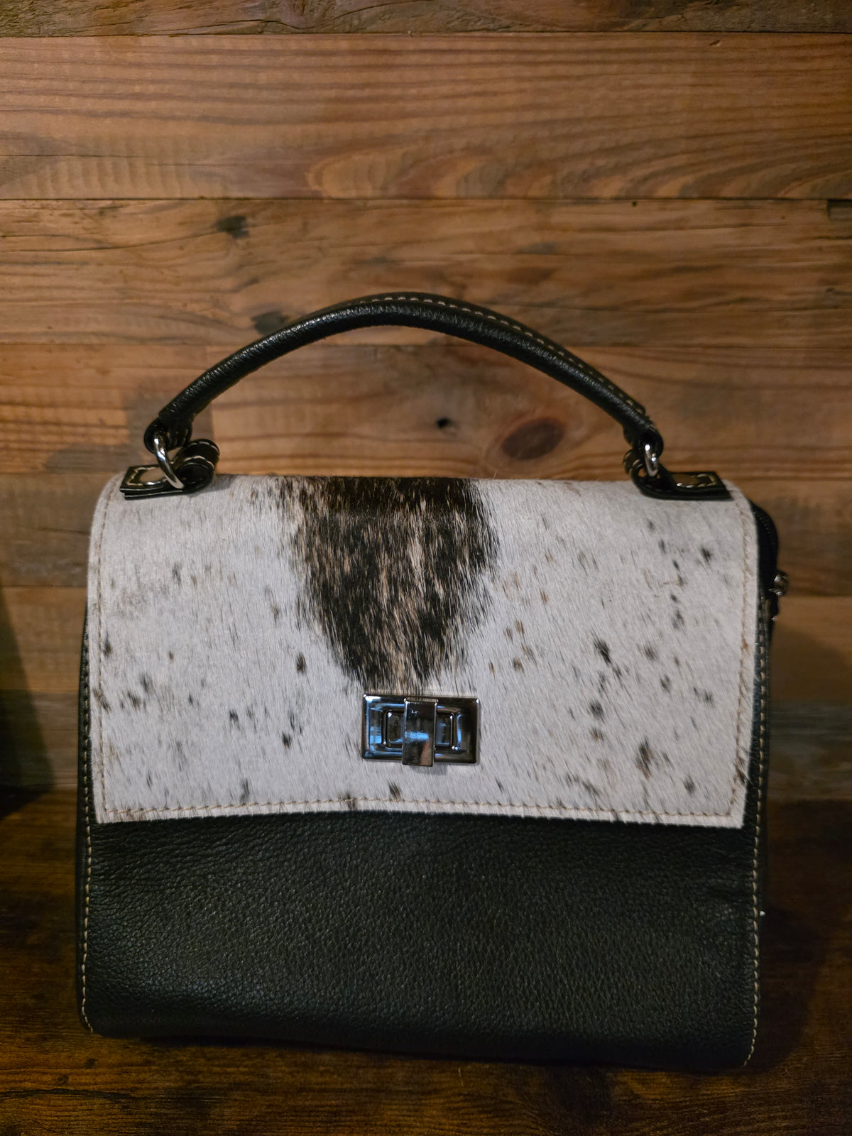 CROSSBODY COWHIDE BAG