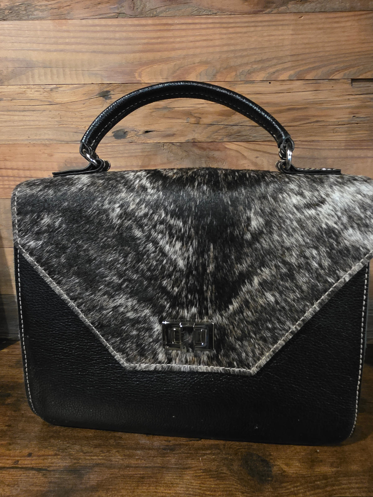 MEDIUM COWHIDE CROSSBODY