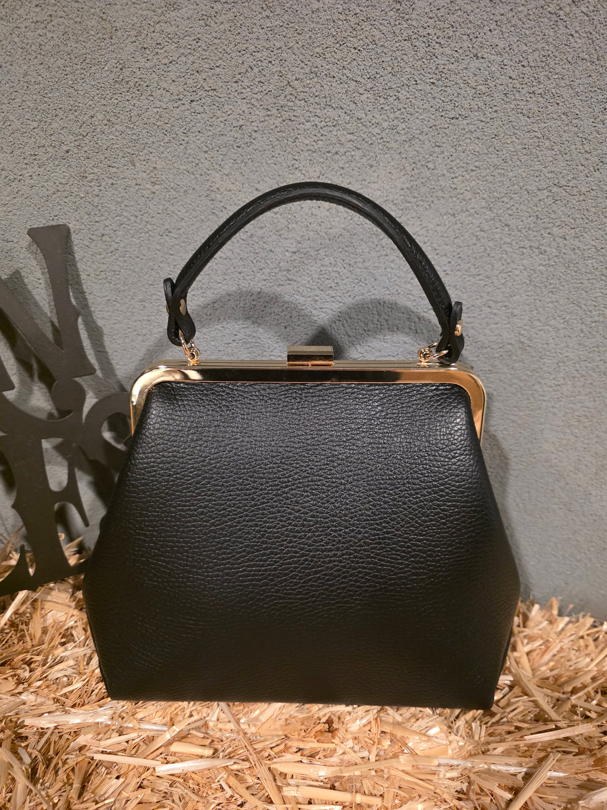 ITALIAN LEATHER FRAME DOCTOR BAG