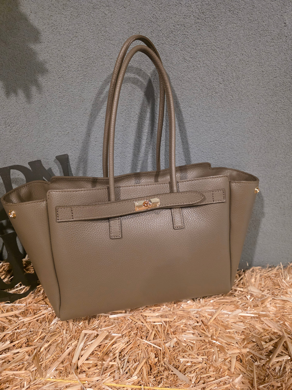 ITALIAN LEATHER STRUCTURED TOTE BAG