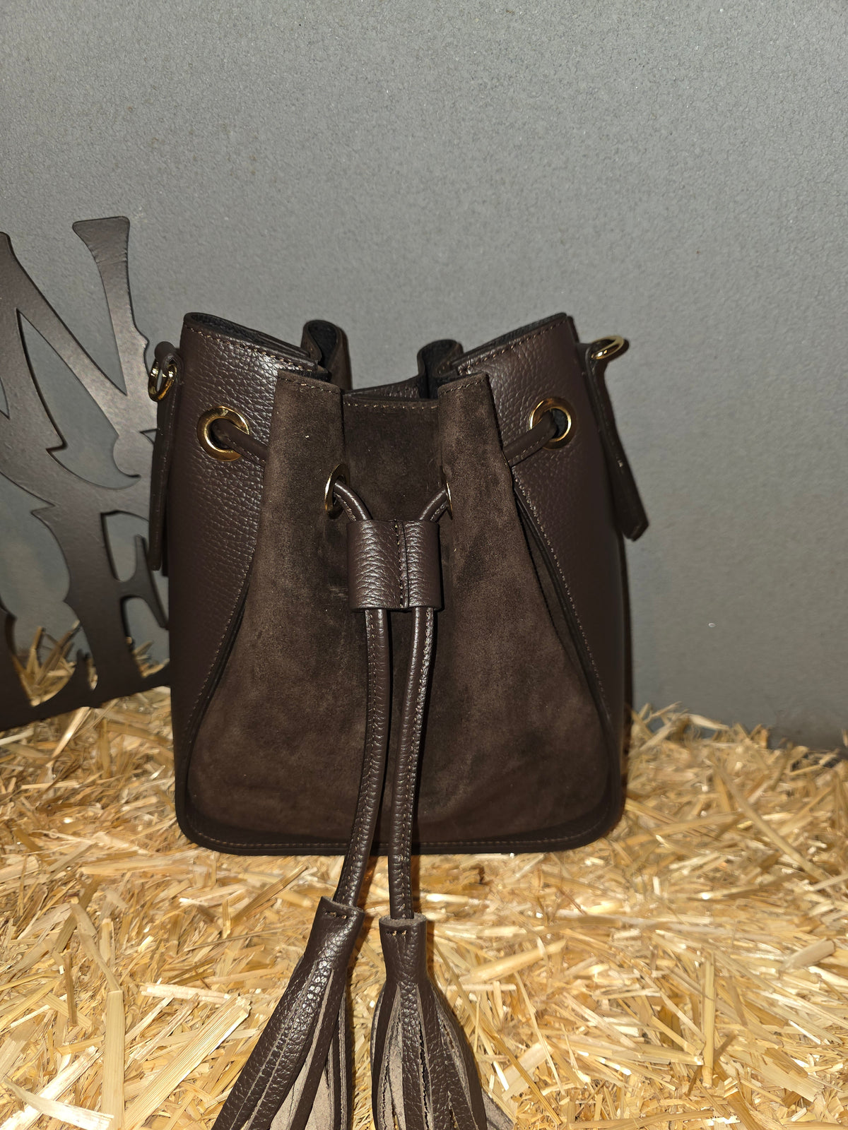 ITALIAN SUEDE LEATHER DRAWSTRING BUCKET BAG