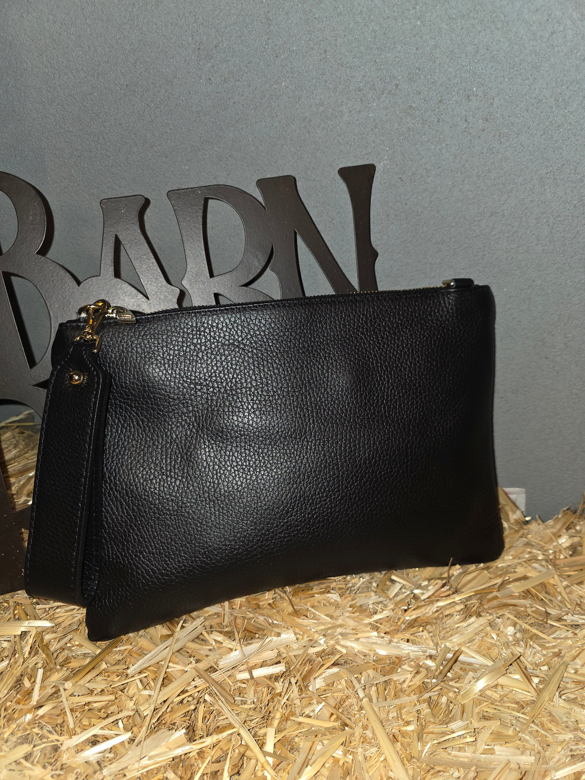 ITALIAN LEATHER ZIP WRISTLET CLUTCH