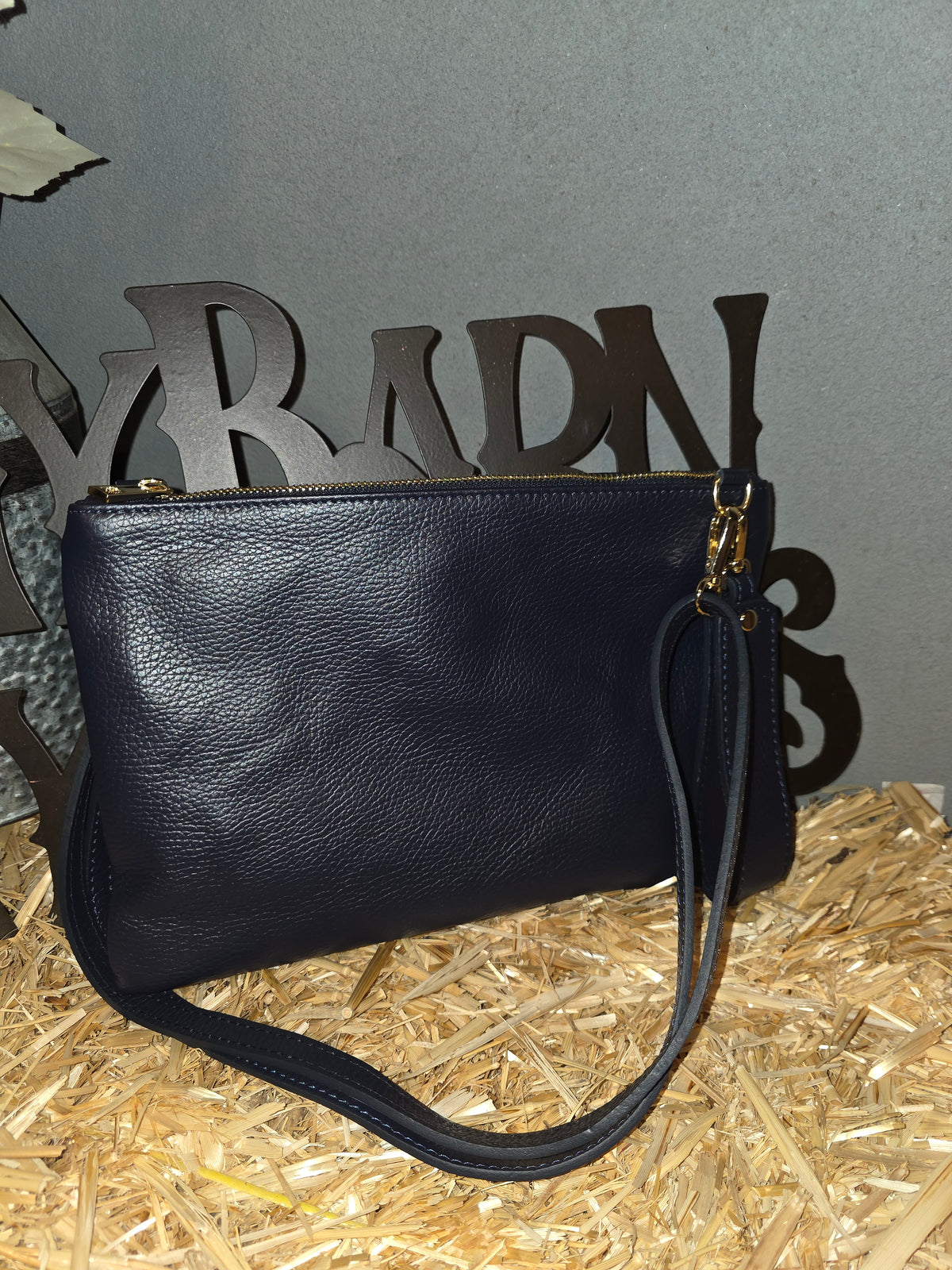 ITALIAN LEATHER ZIP WRISTLET CLUTCH