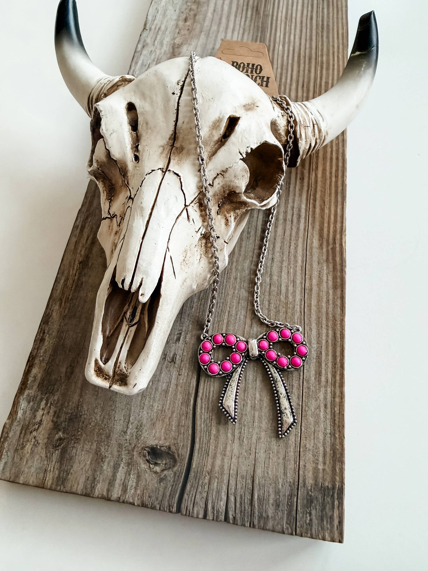 Western Style Coquette Bow Stone Pendant Necklace