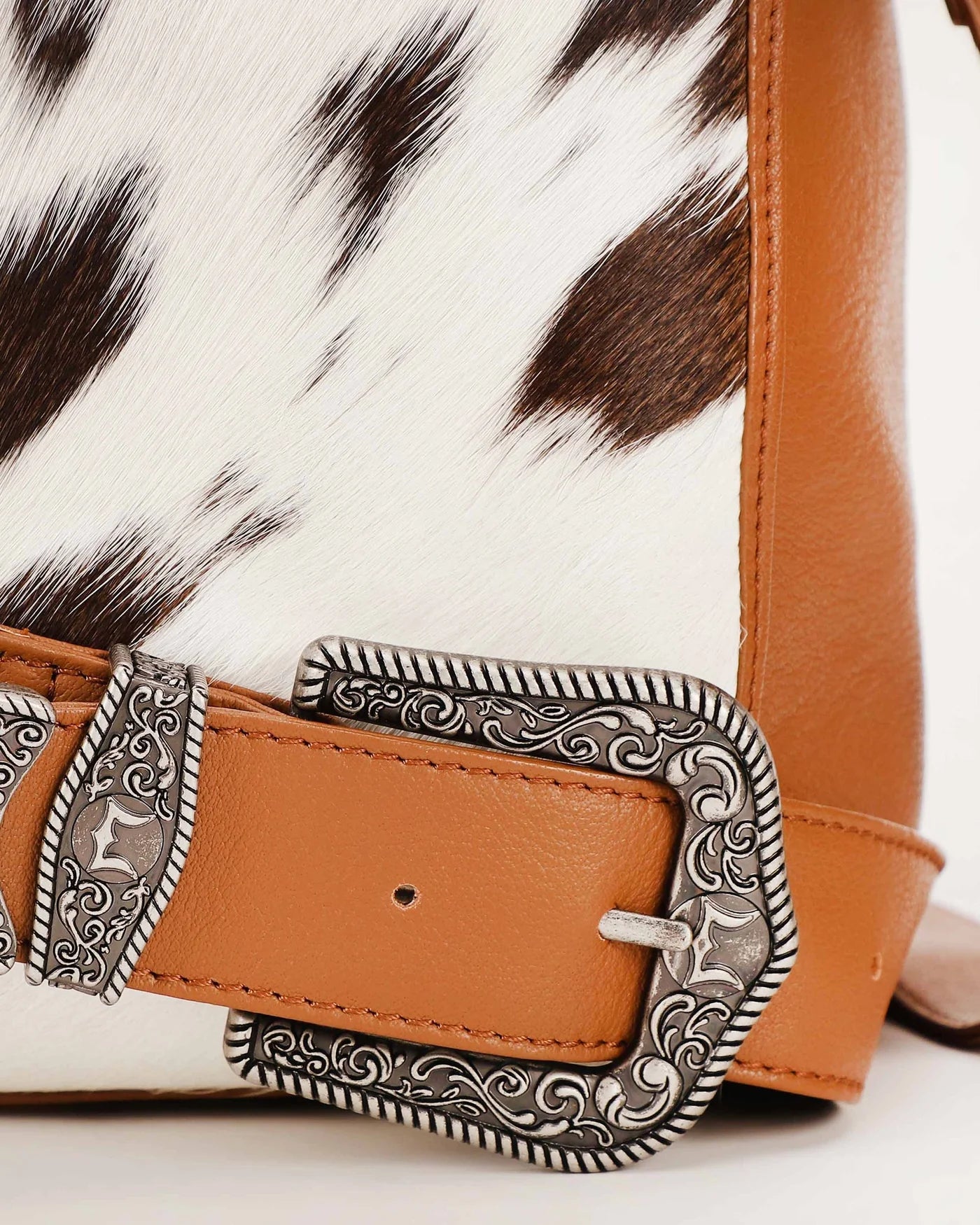 Loyal West Silver Standard Medium Duffle Bag - In Cowhide And Calfskin