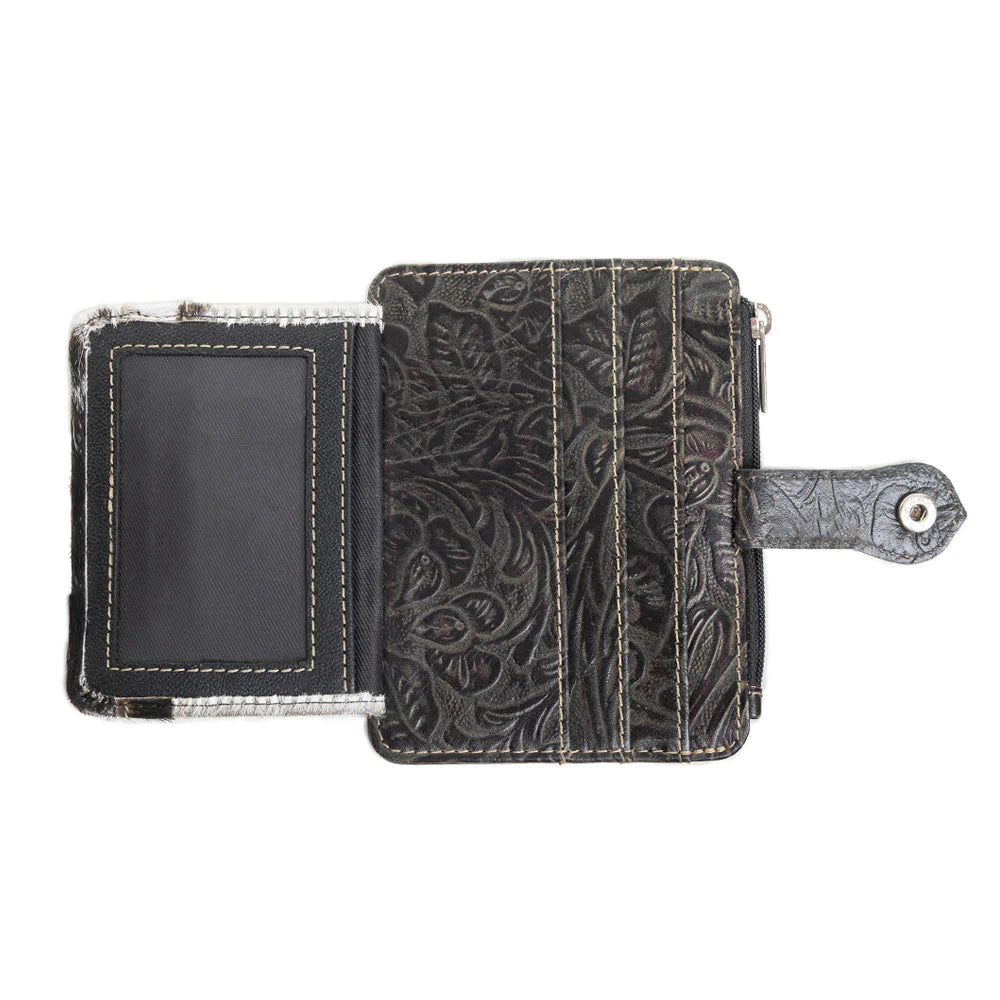 Myra Wonder Trail Credit Card Wallet in Black