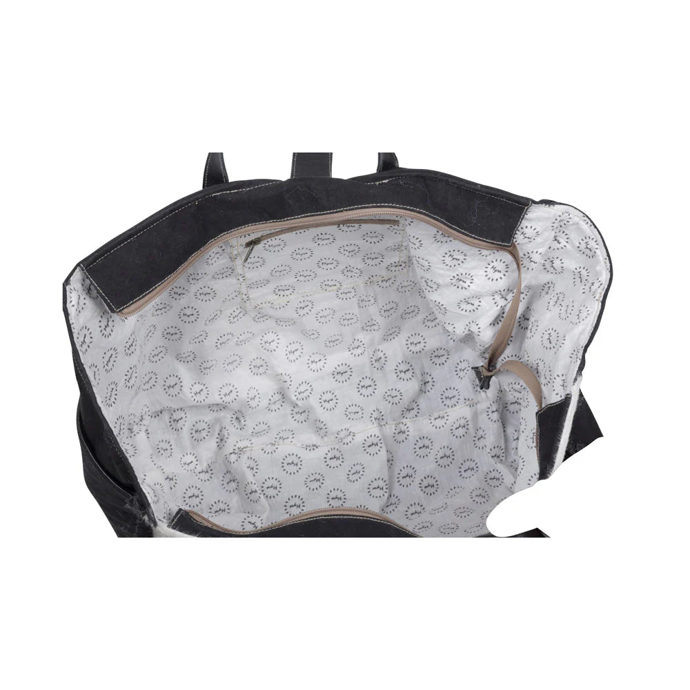 Weekender Comely Hand-Tooled Bag
