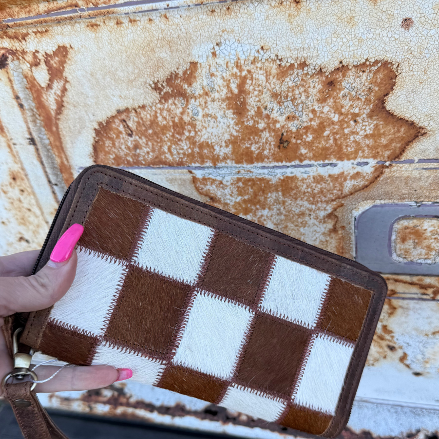 Checkered Cowhide Womens Wallet Wristlet Trendy