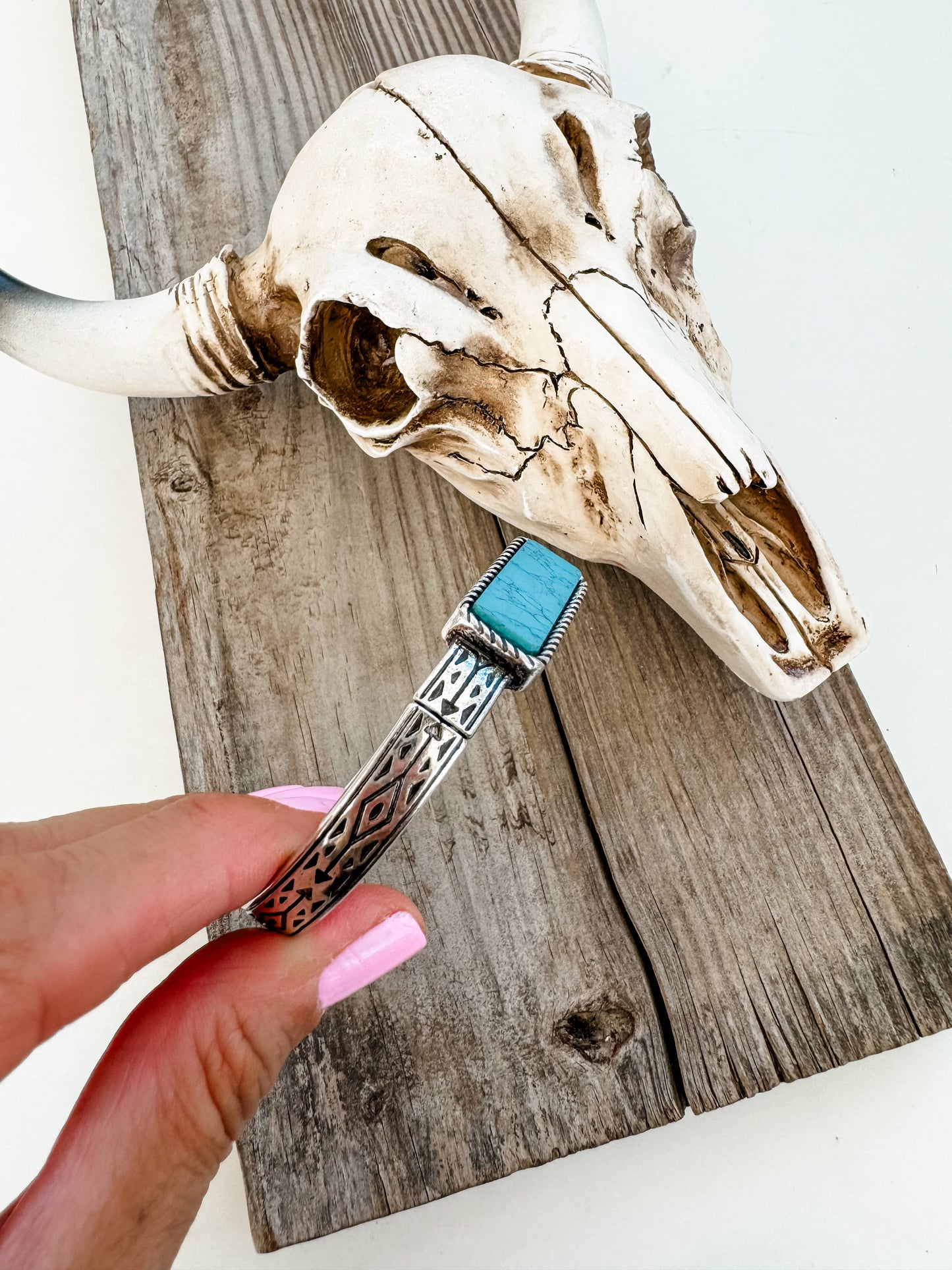 Western Aztec Pattern Semi Stone Stretch Bracelet